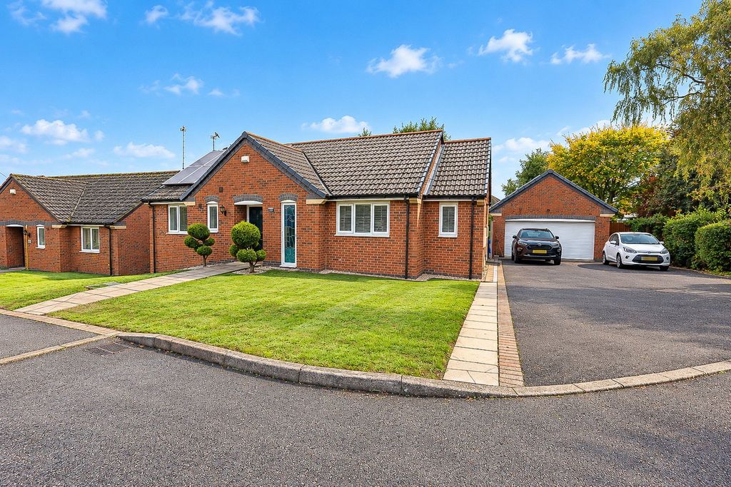 Property photo 1 of 29