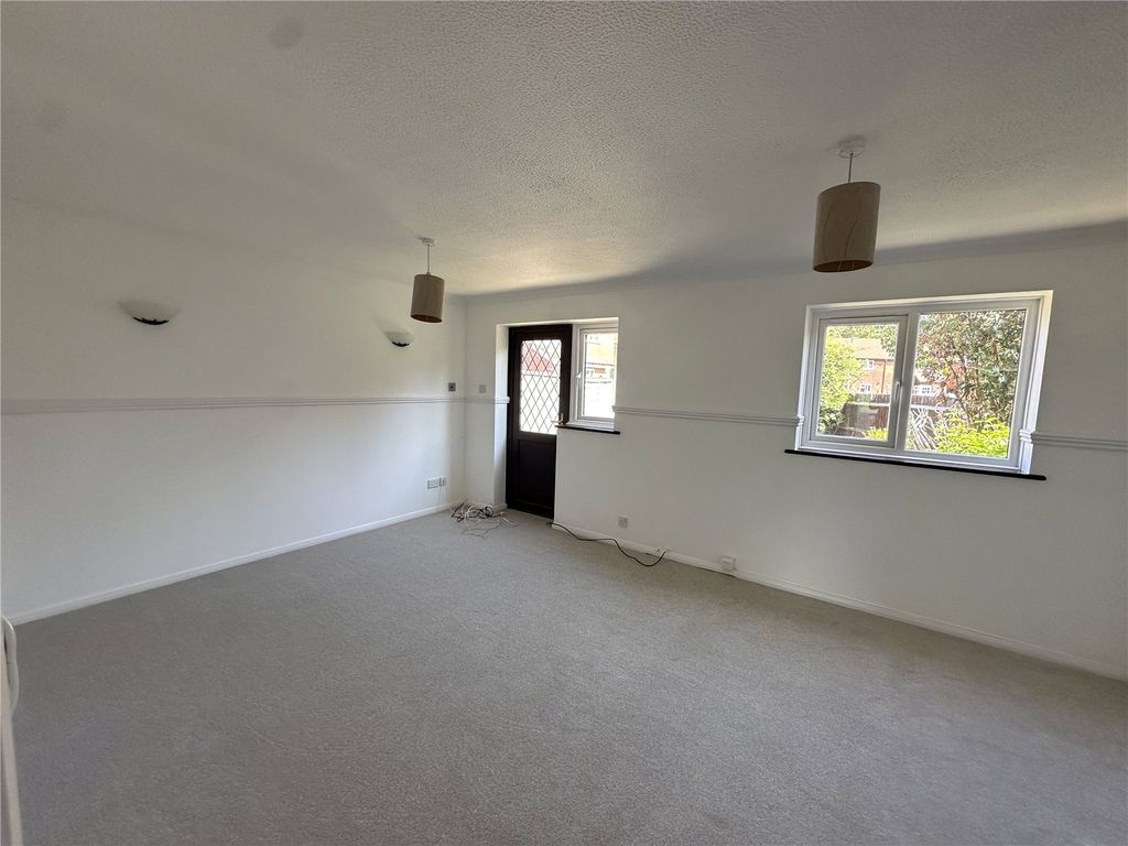 Property photo 2 of 14 Picture No. 09