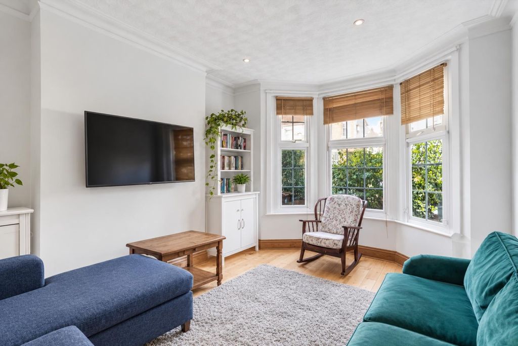 Property photo 2 of 16 3.Jpg