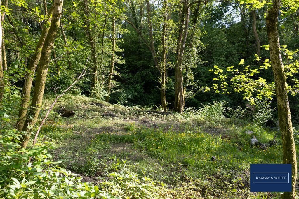 Property photo 3 of 4