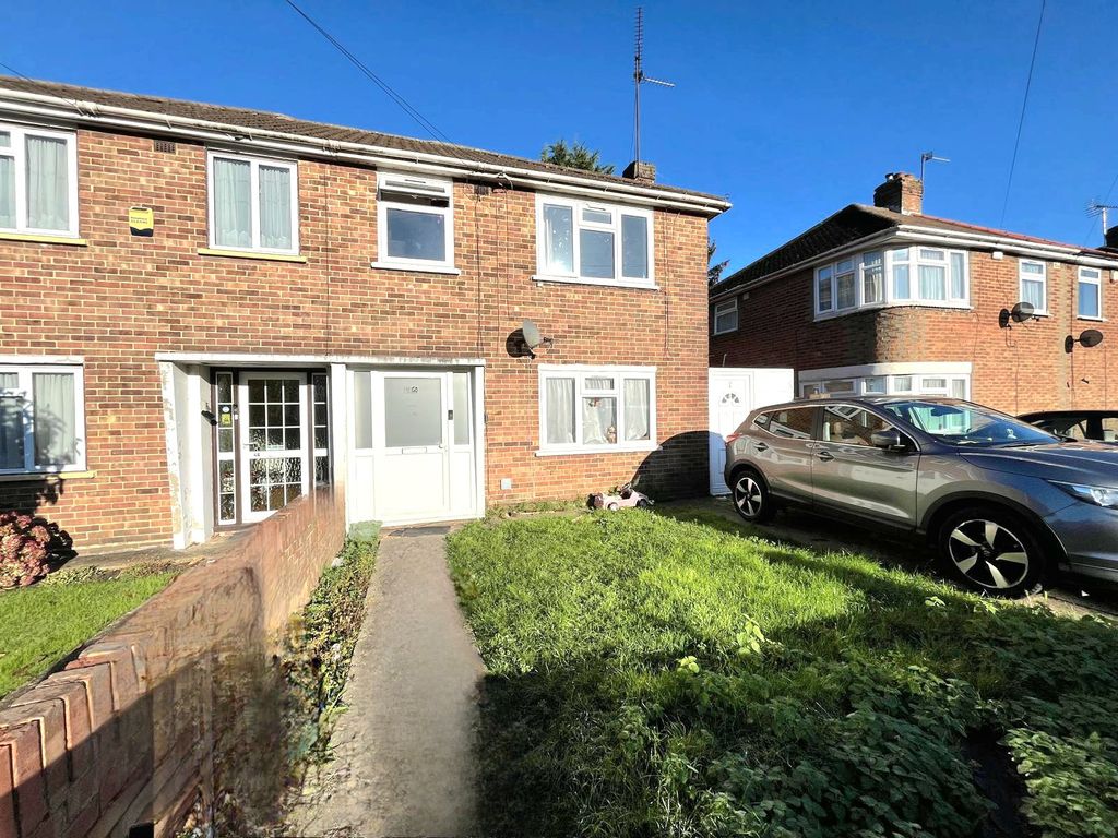 Property photo 1 of 11