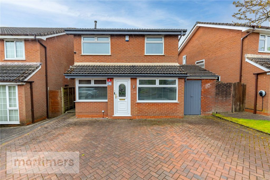 Property photo 1 of 24 Front External