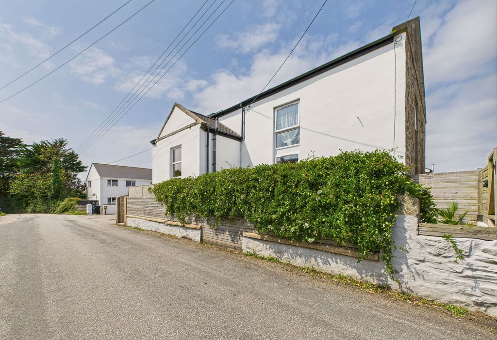 Property photo 1 of 65