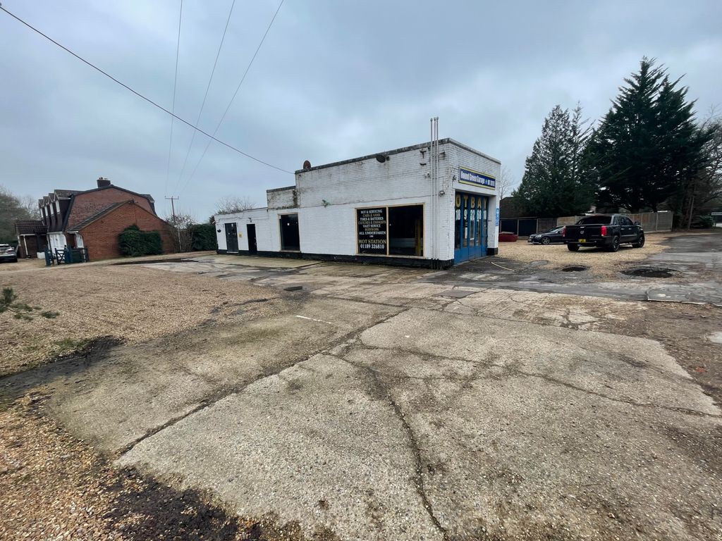 Property photo 2 of 3