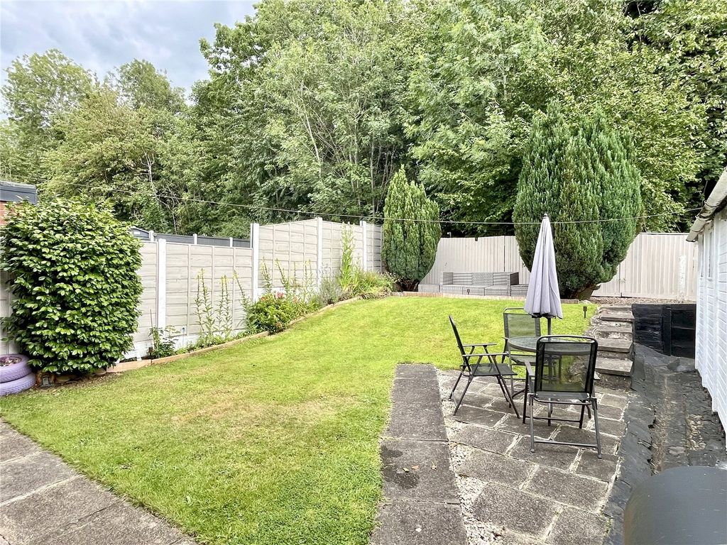 Property photo 2 of 20 Picture No. 26