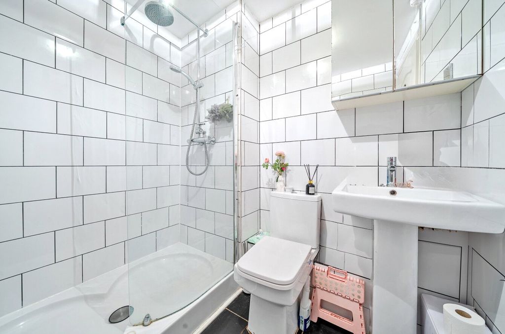 Property photo 3 of 7 Picture No. 09