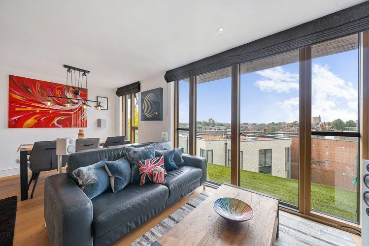 Property photo 1 of 16