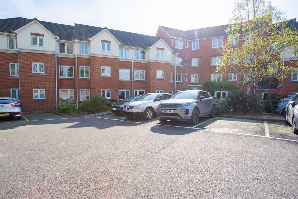 Property photo 1 of 11 Derb8288.Jpg
