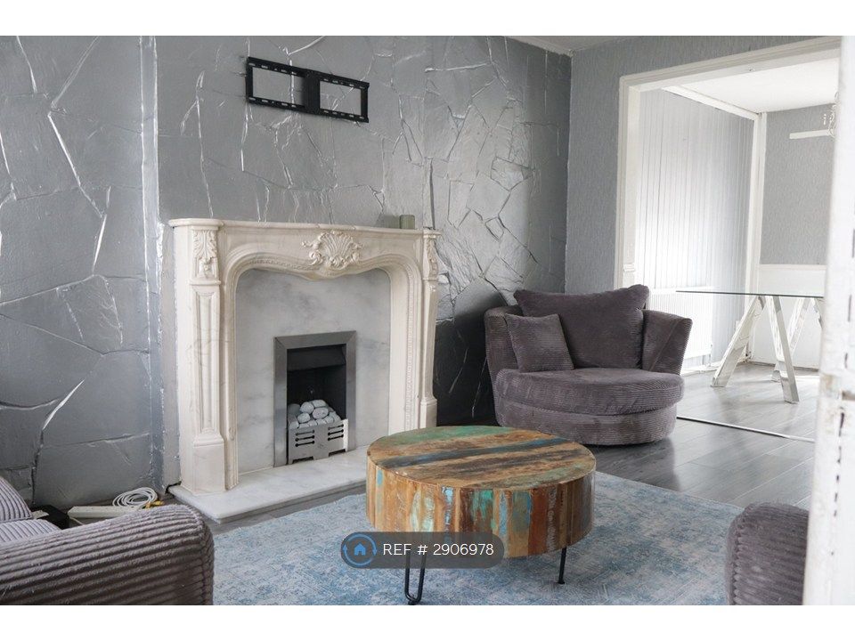 Property photo 1 of 25