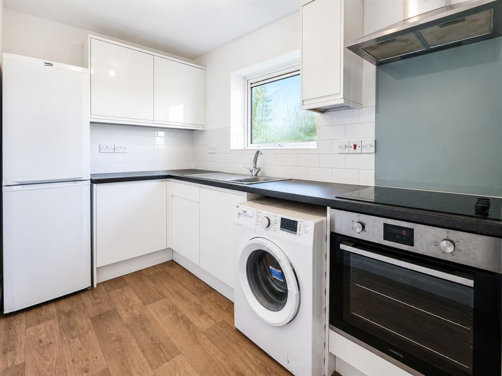 Property photo 2 of 7 61E05520-d90A-4Eba-A01c-00F6Ca5Be03F.Png