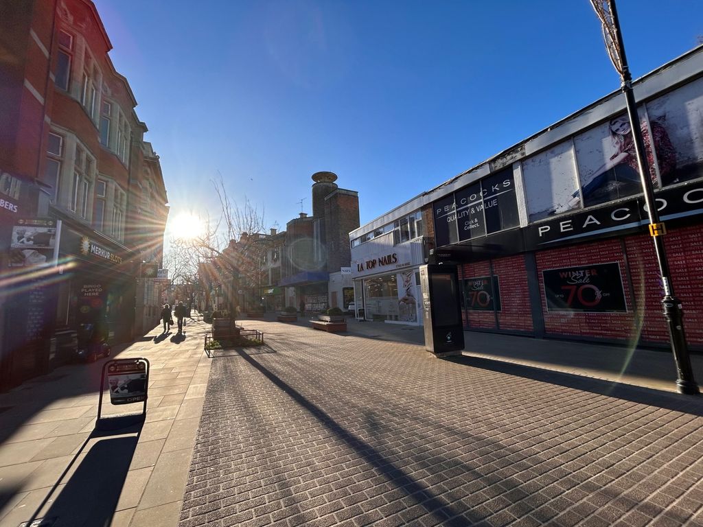 Property photo 2 of 7 Image