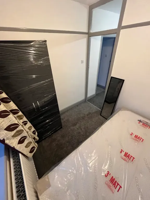 Property photo 2 of 4