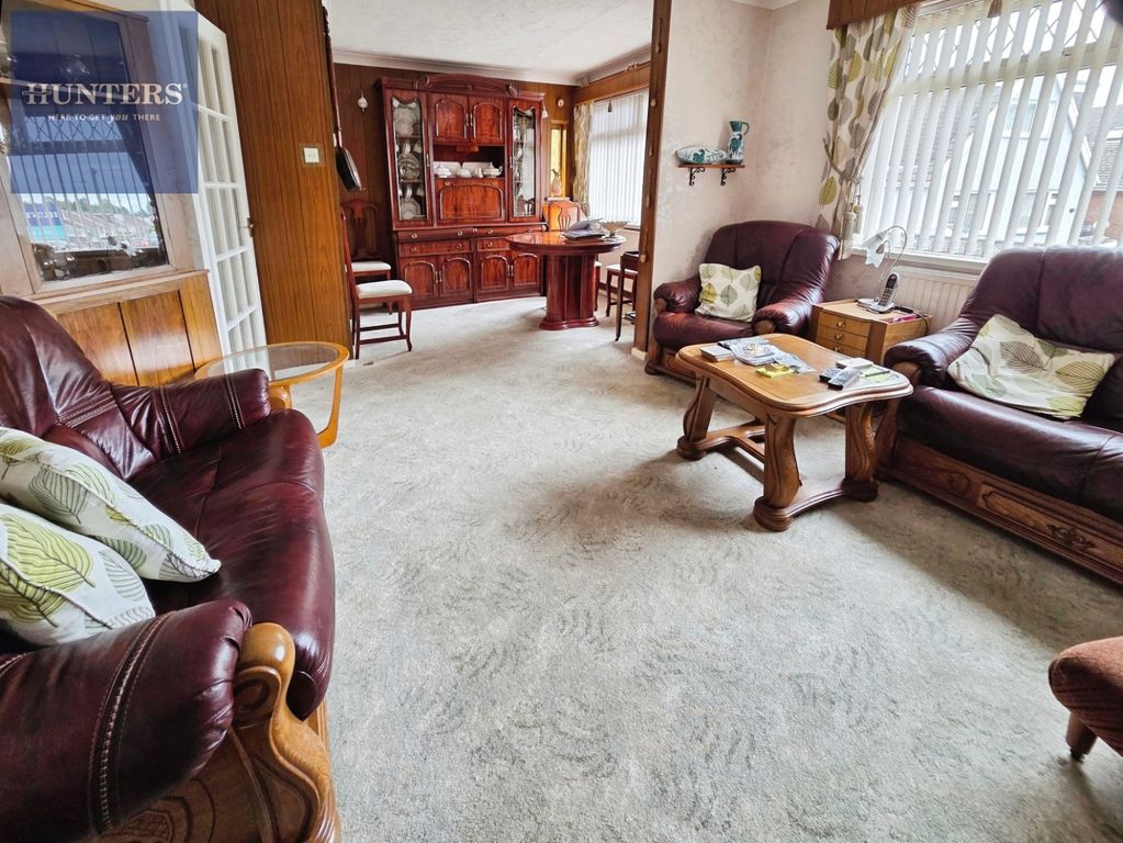 Property photo 2 of 15 Pbox-Img.Jpg