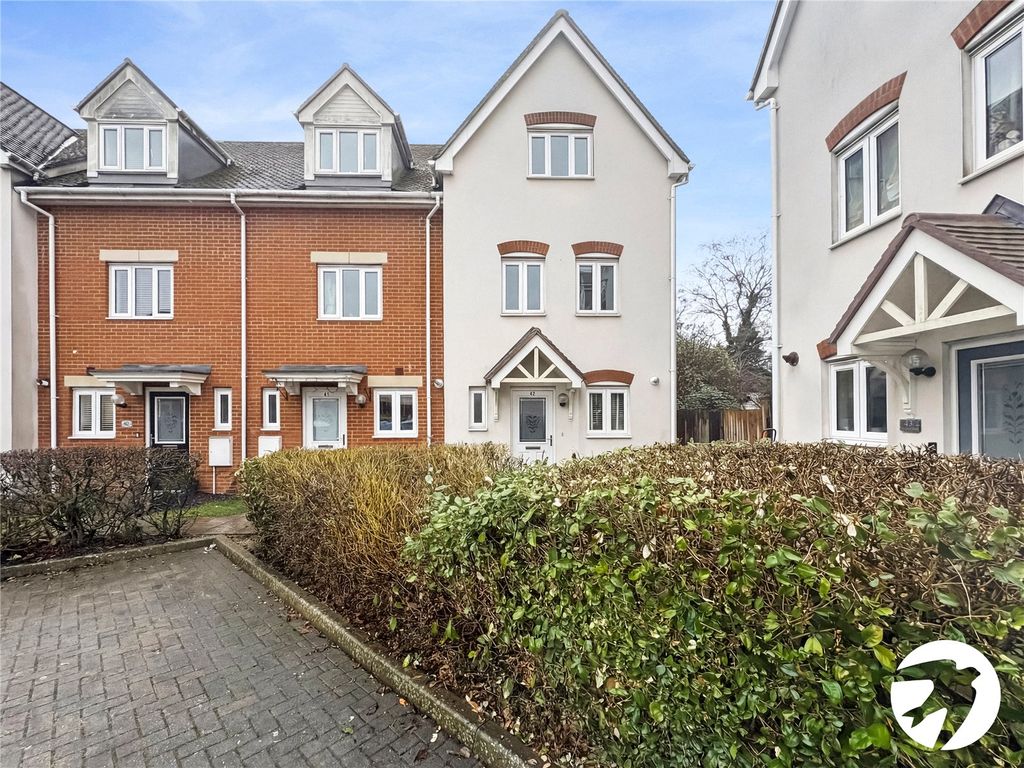 Property photo 1 of 11 External