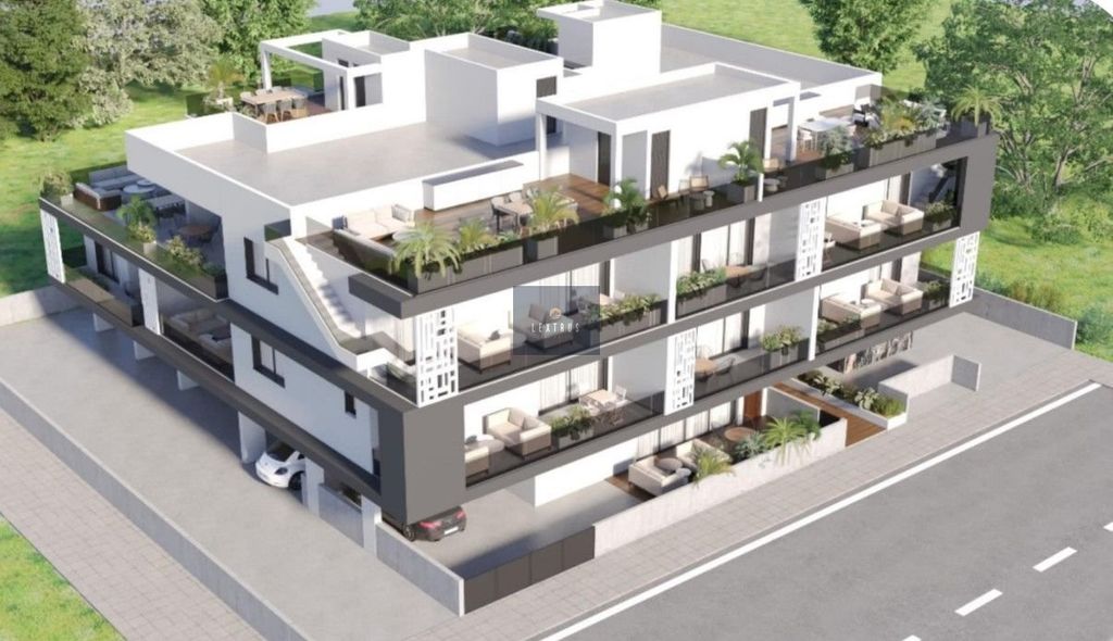 Property photo 1 of 1