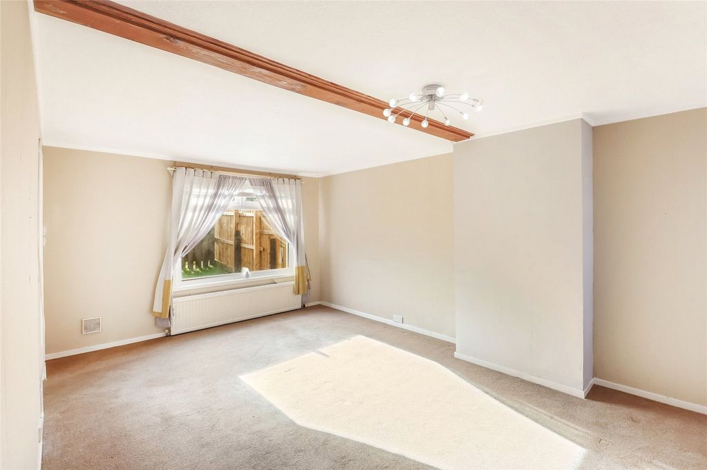 Property photo 2 of 39 Picture No. 29