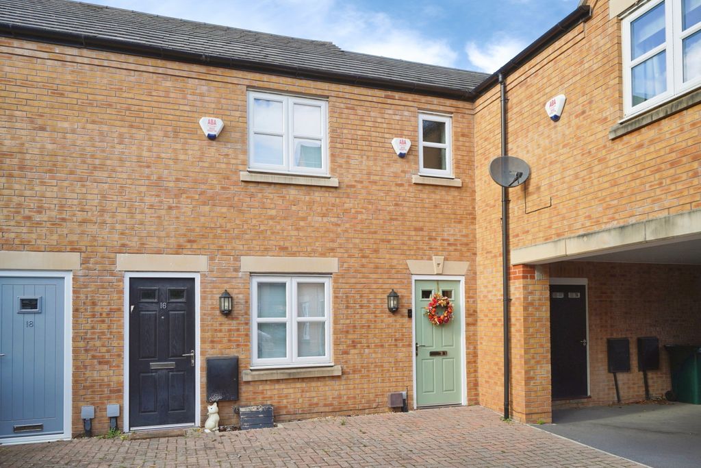 Property photo 1 of 33