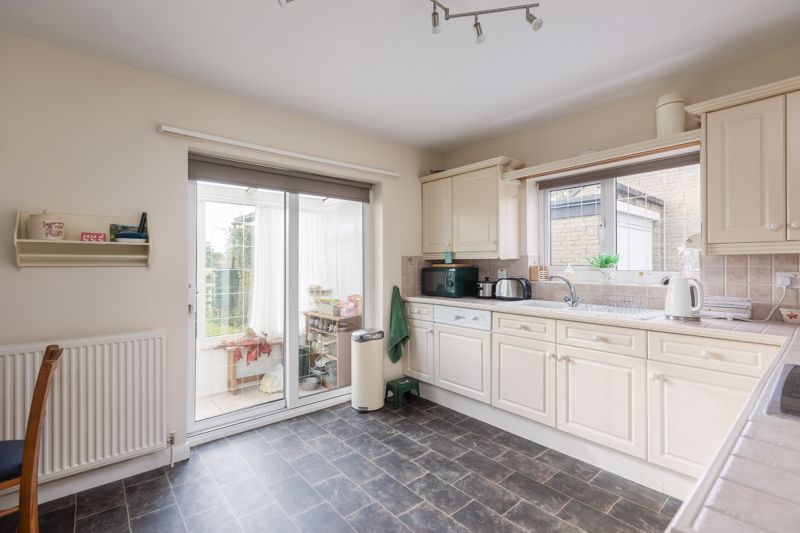 Property photo 3 of 17 Photo 3