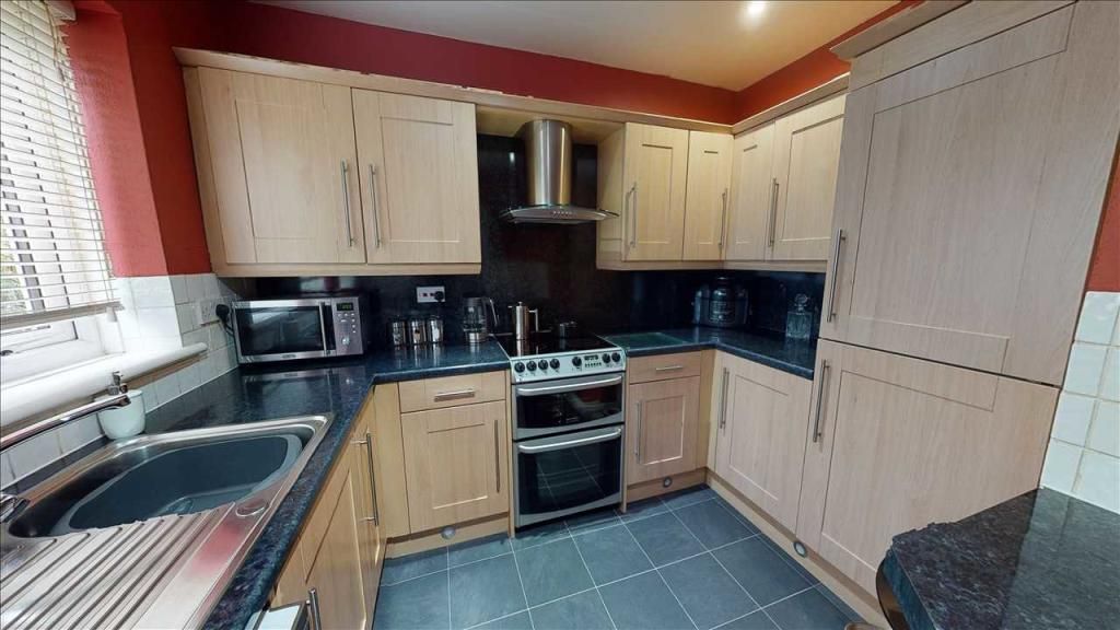 Property photo 3 of 9 d.Jpg
