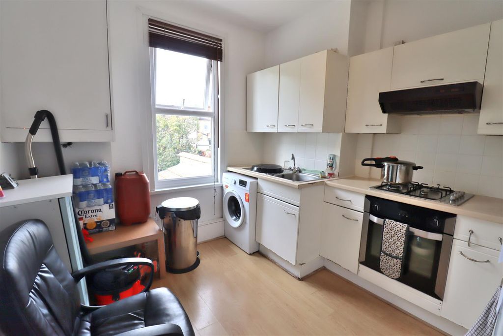 Property photo 3 of 10 Img_3838.Jpg