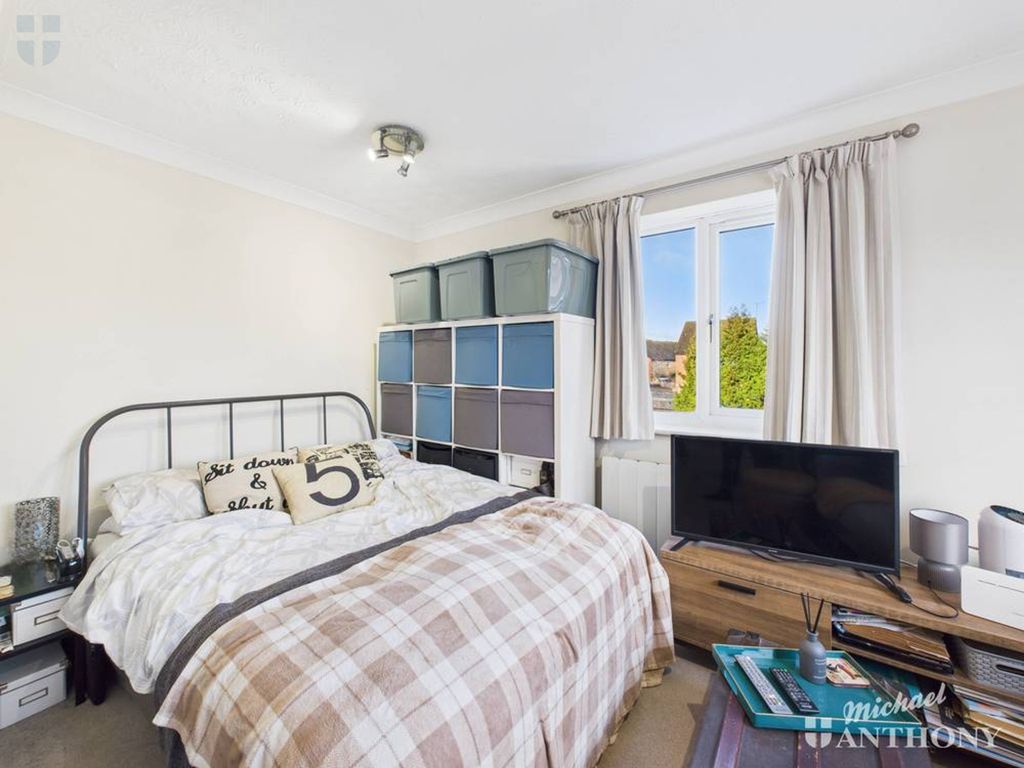 Property photo 3 of 10 Cam03852G0-Pr0477-Still002-Thumbnail-H750-70