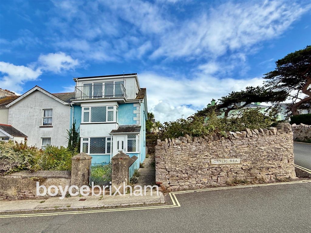 Property photo 1 of 32 Frontwm.Jpg