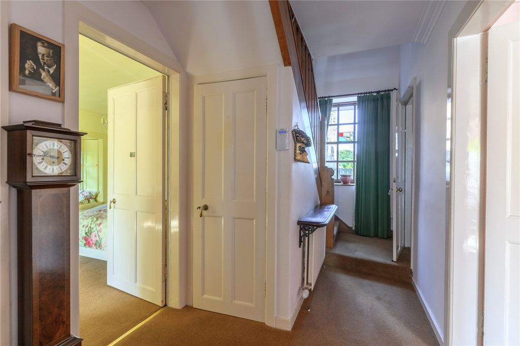 Property photo 3 of 39 Hallway