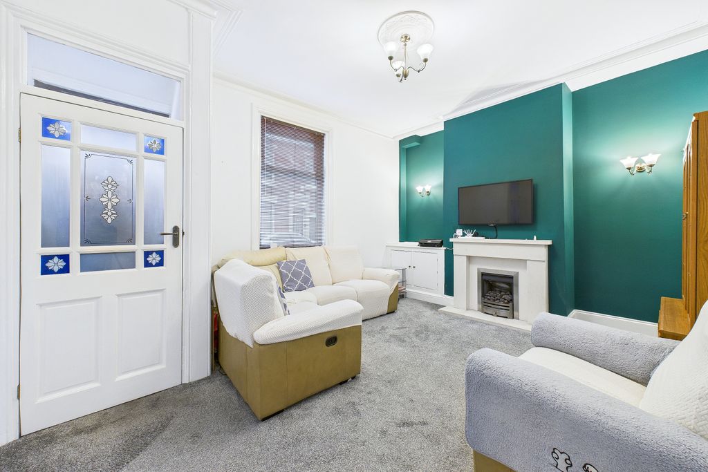 Property photo 2 of 8 Living Room