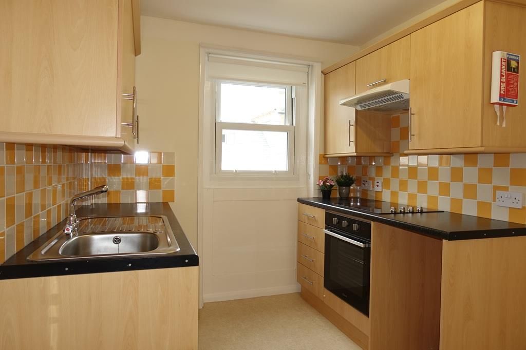 Property photo 3 of 24 Kitchen