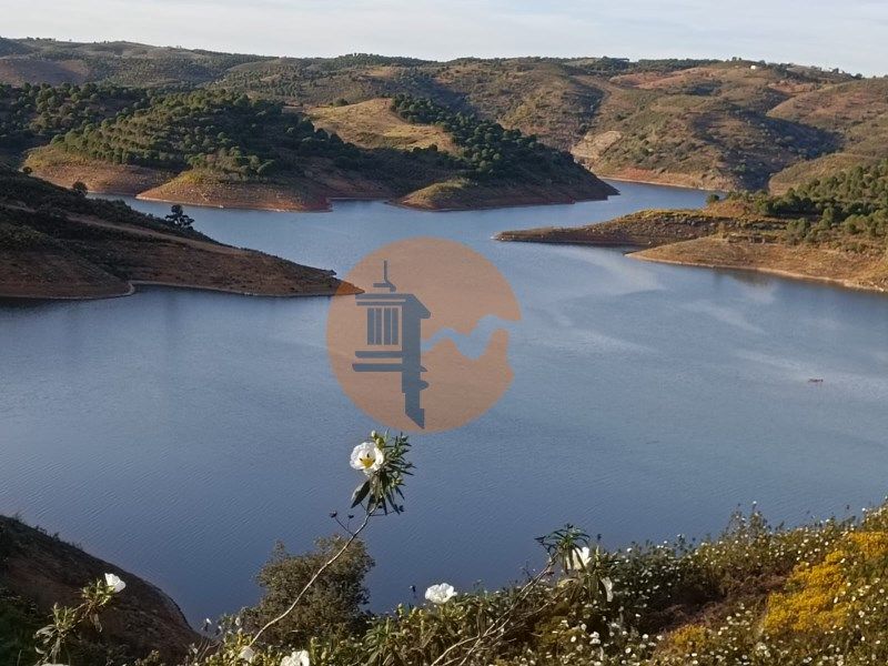 Property photo 1 of 37