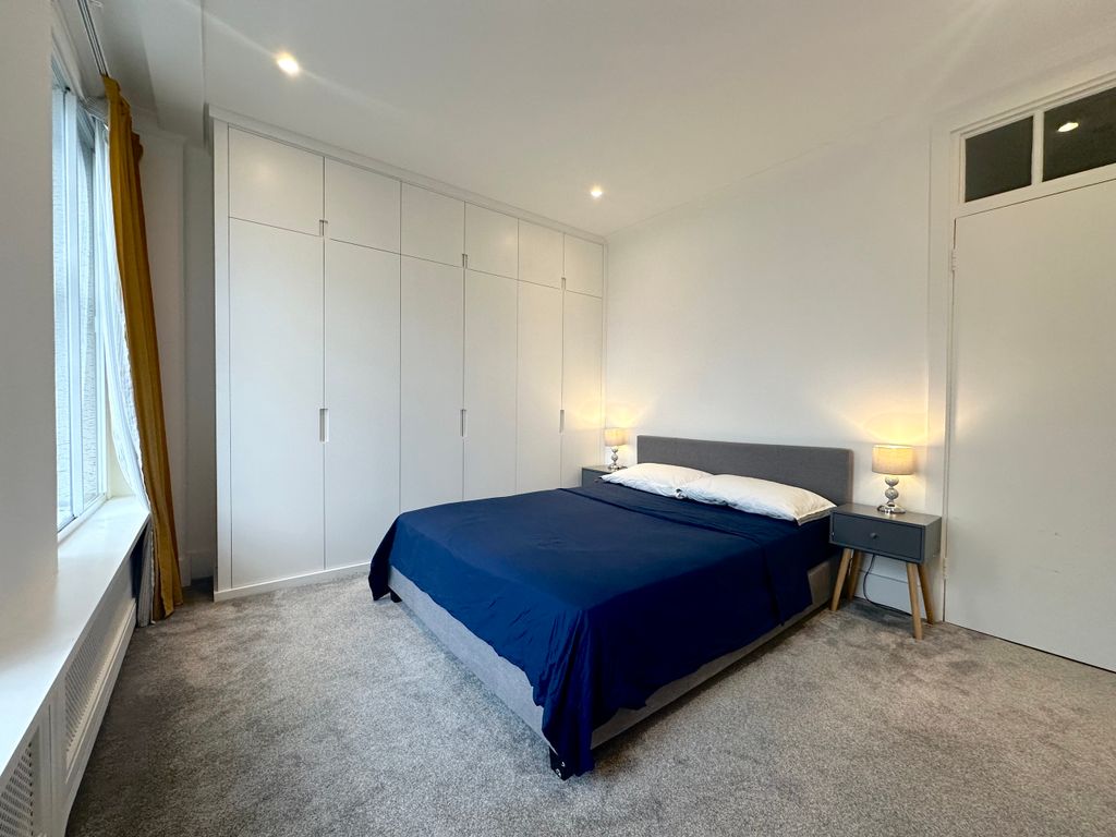 Property photo 3 of 10 Photo 2