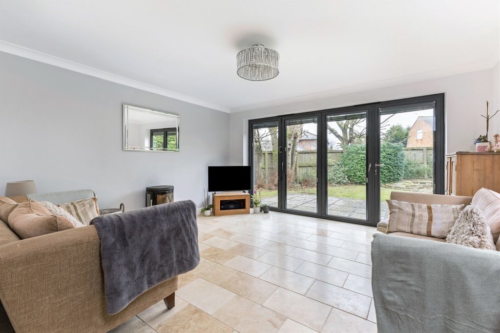 Property photo 1 of 14 Picture No. 20