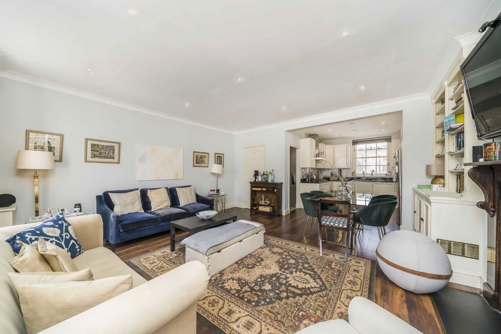 Property photo 2 of 6