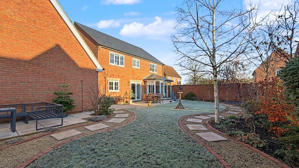 Property photo 2 of 35 4795482