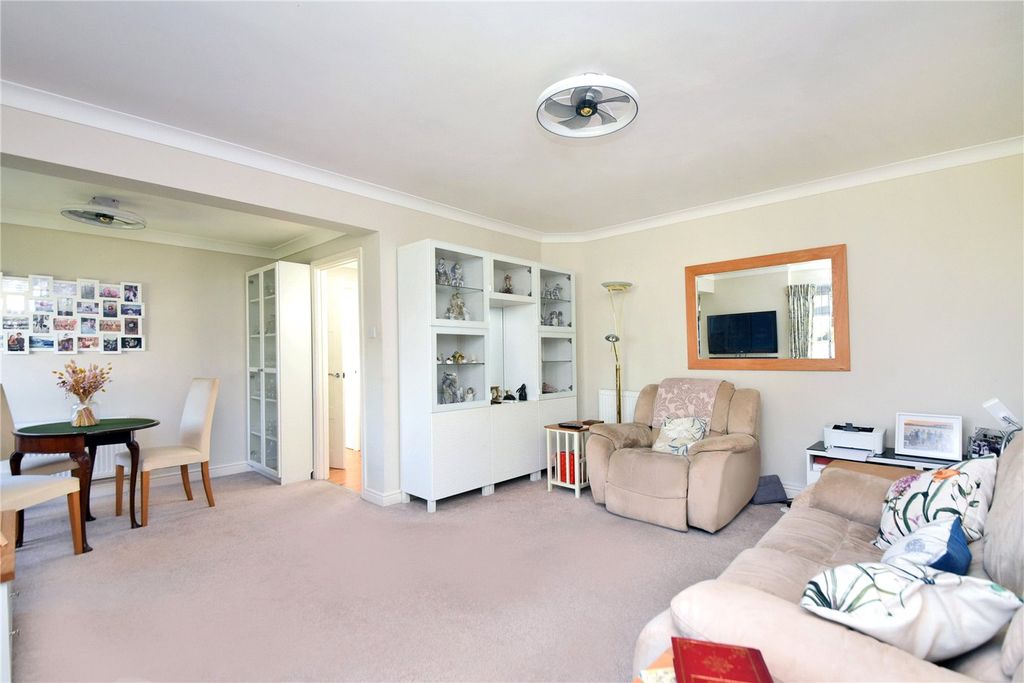 Property photo 3 of 15 Picture No. 04