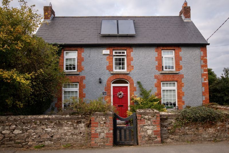 Property photo 1 of 31