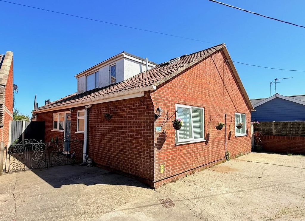 Property photo 1 of 28