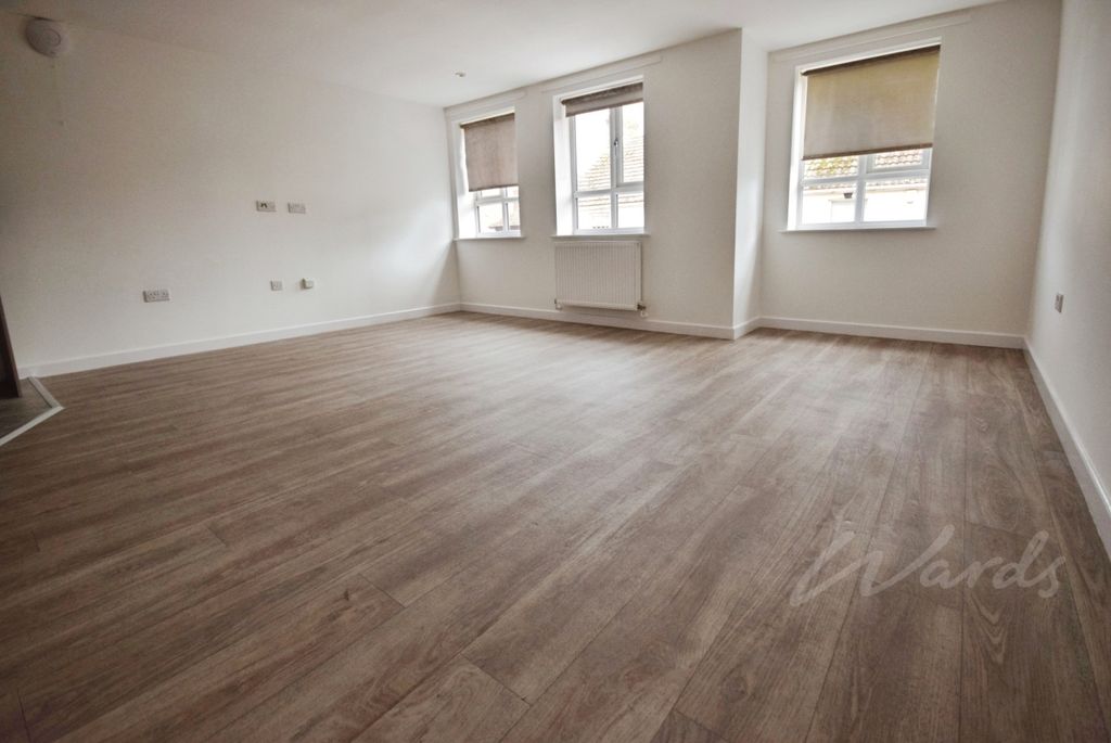 Property photo 3 of 6 Orchard Lounge