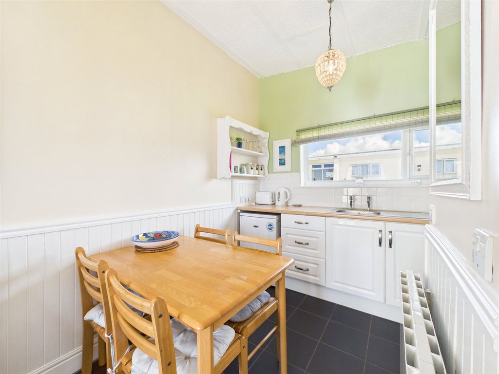 Property photo 3 of 15 Picture No. 03