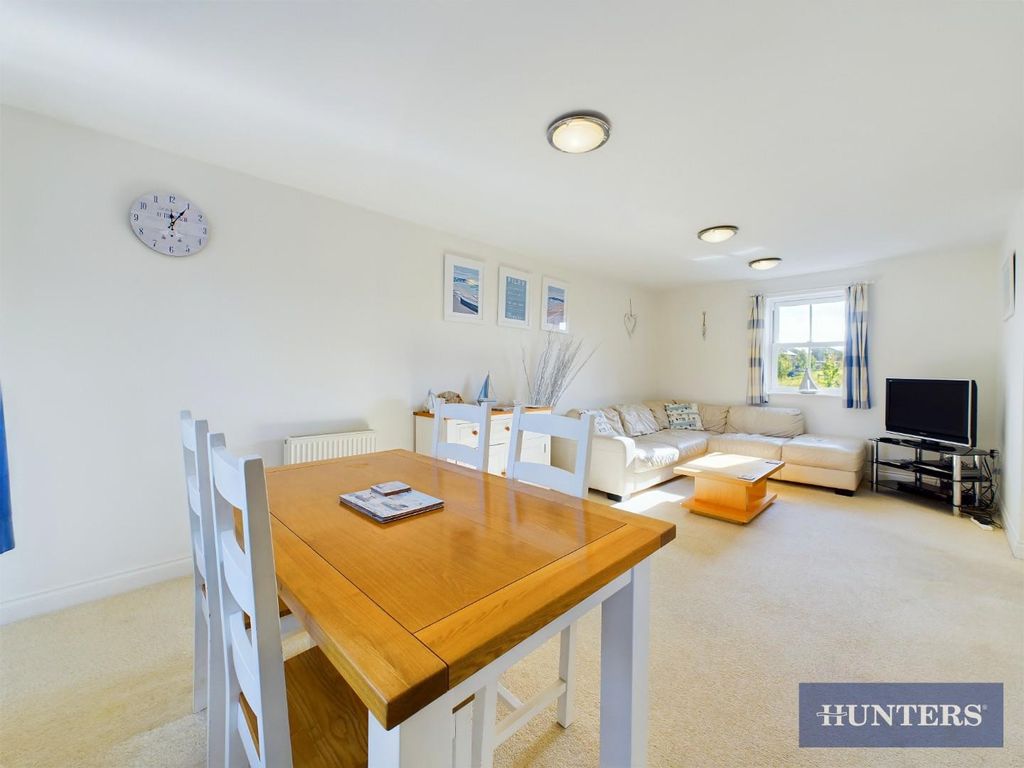 Property photo 2 of 10 Living Area