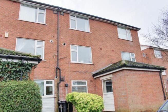 Property photo 2 of 8 Property Front