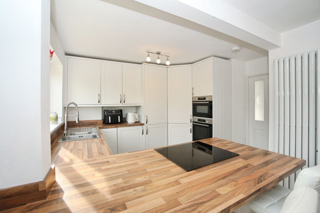 Property photo 2 of 34 Img_8716