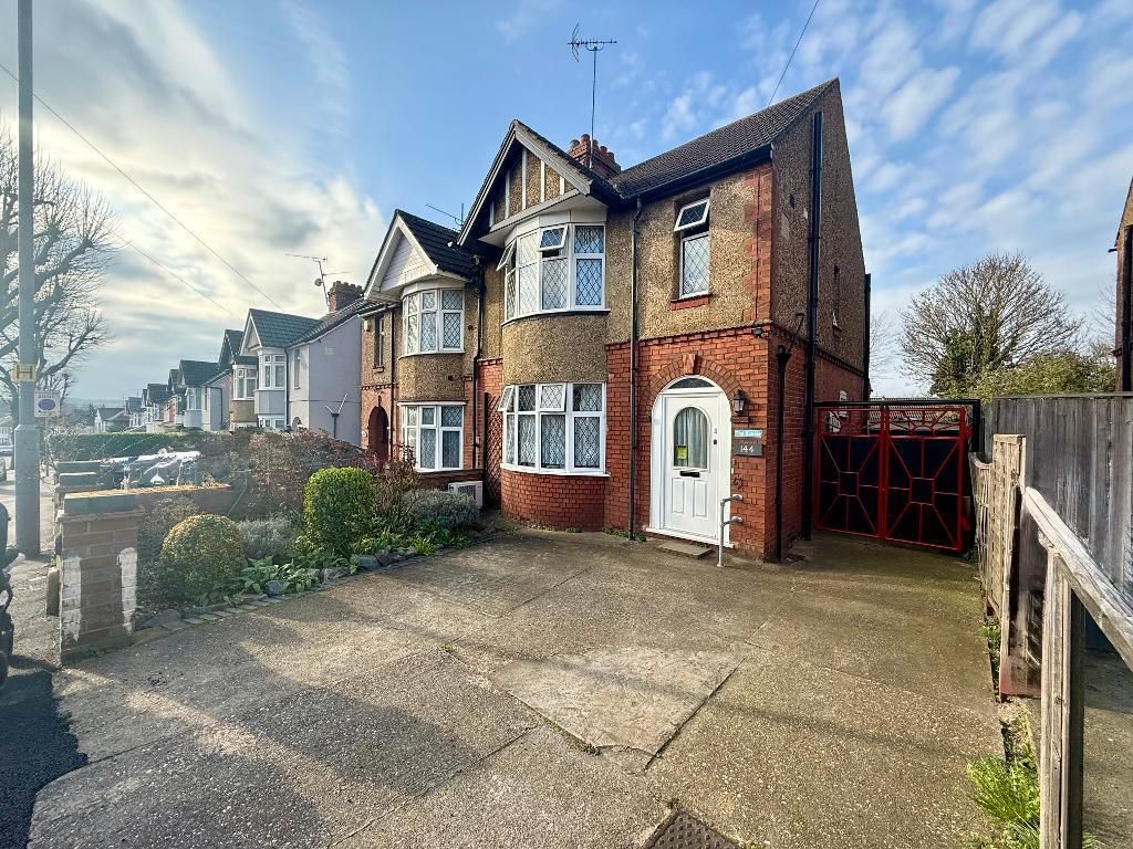 Property photo 1 of 12 3 Bedroom Semi Detached Property On Montrose Avenue For Sale