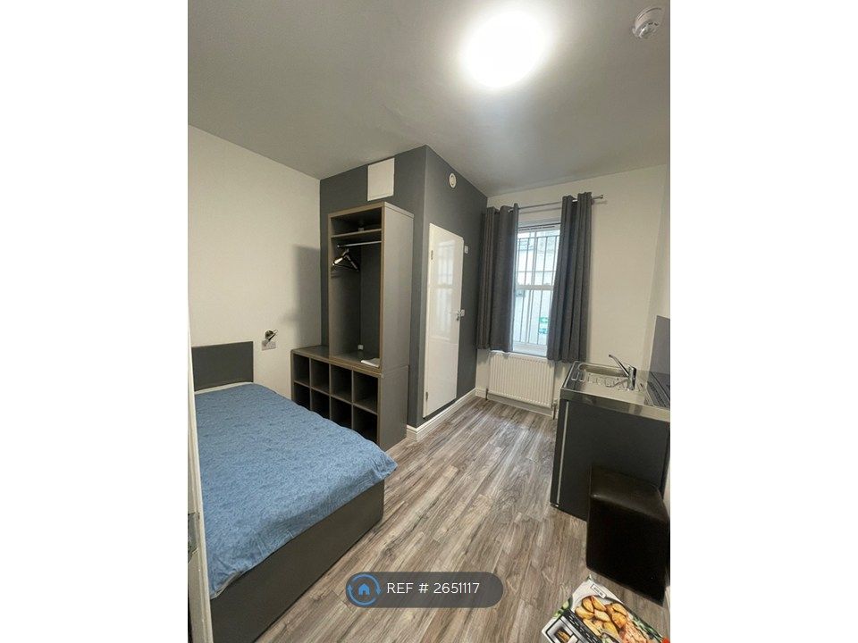 Property photo 1 of 4