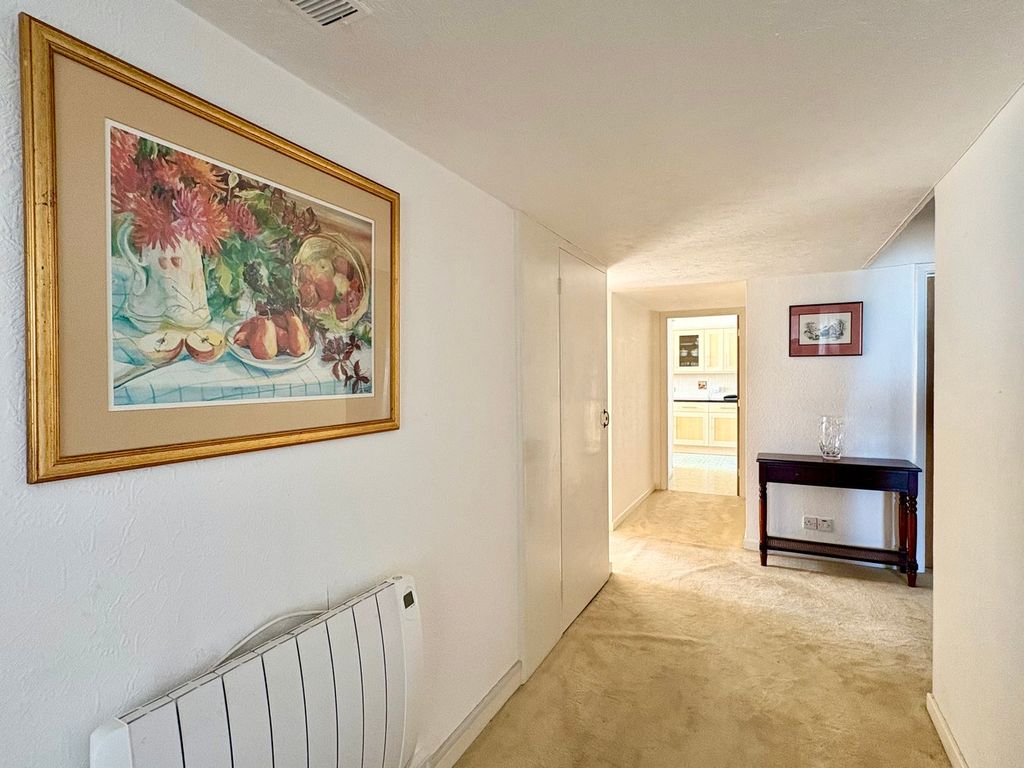 Additional image 9 of 3 bed flat for saleSt Lucia, West Parade, Bexhill-On-Sea TN39