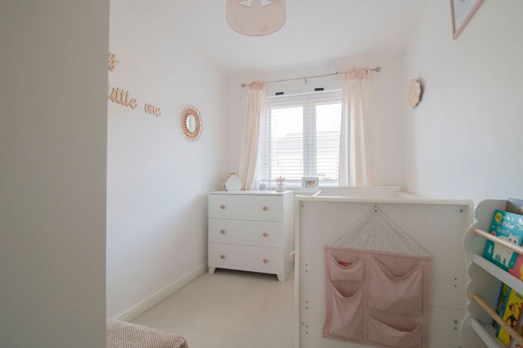 Additional image 20 of 3 bed semi-detached house for saleFfordd Penallta, Gellihaf NP12