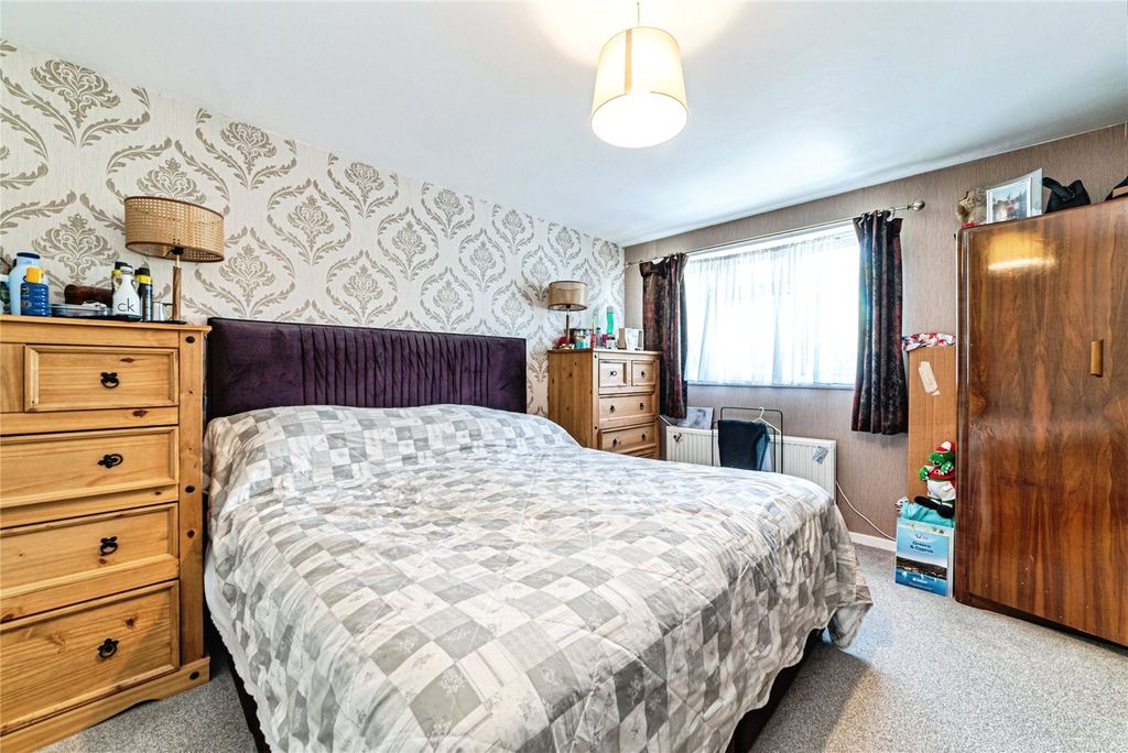 Property photo 3 of 20 Picture No. 35