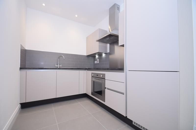 Property photo 2 of 5 Kitchen