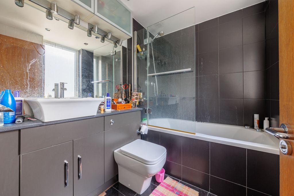 Property photo 2 of 21 Photo 1