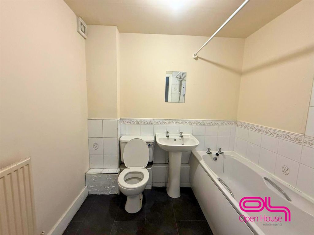 Property photo 2 of 7 Untitled Design - 2026-05-12T153133.751.Png